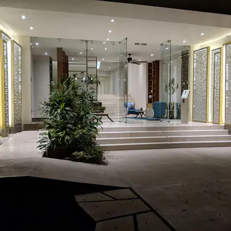 Mystic 2Br In Downtown With Jungle View By Happy Address Apartment